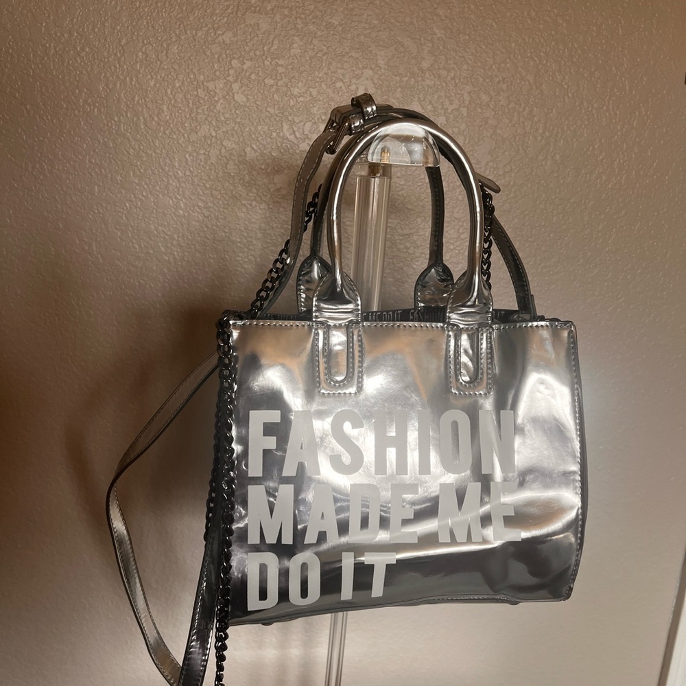 Silver Metallic Statement Tote Bag Fashion Made Me Do ItChain Strap GUNMETAL - Picture 2 of 9